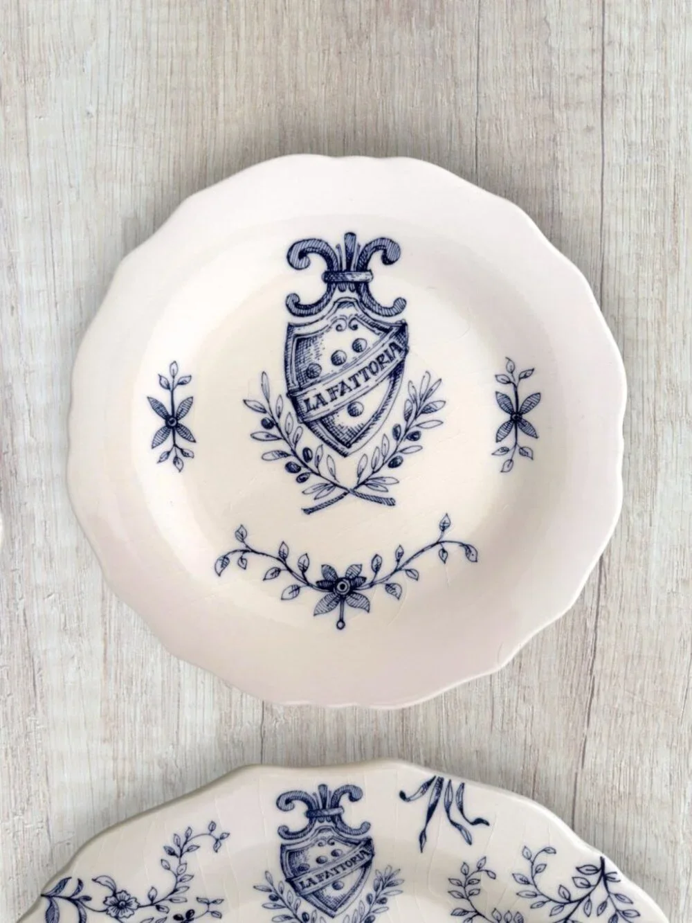 Sur La Table Toscana Blue La Fattoria 4 Piece Place Setting Italy Discontinued
